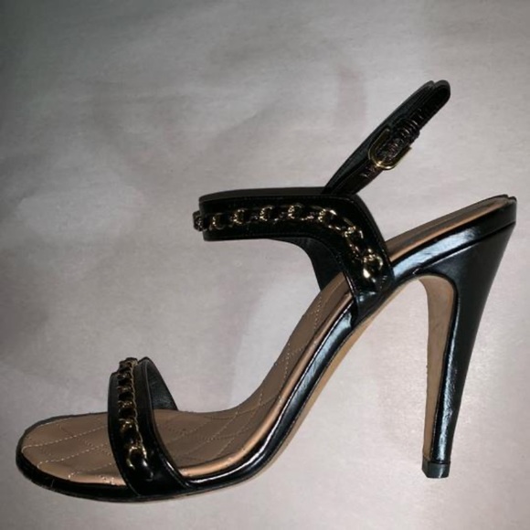 authentic CHANEL size 39.5 chainlink/leather $1250 - Picture 11 of 12